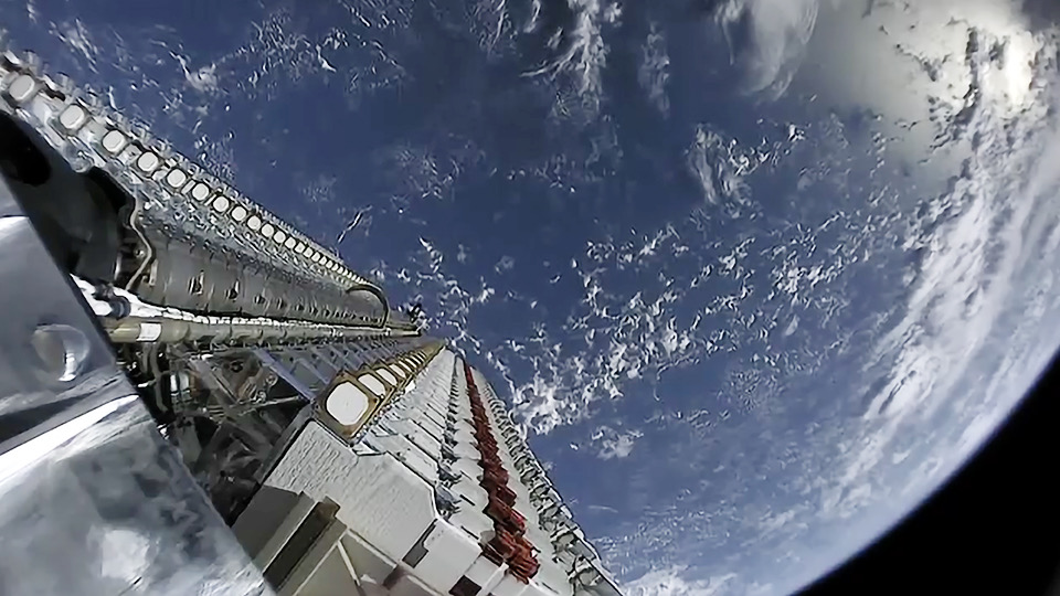 Starlink V3 satellites laser inter-satellite links next generation constellation SpaceX